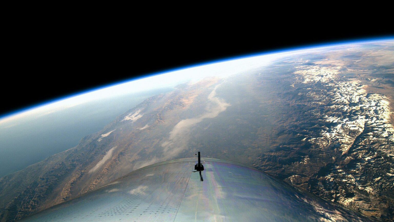 https://dev.universemagazine.com/wp-content/uploads/2018/12/DuUj9TmUcAAvWNl.jpg