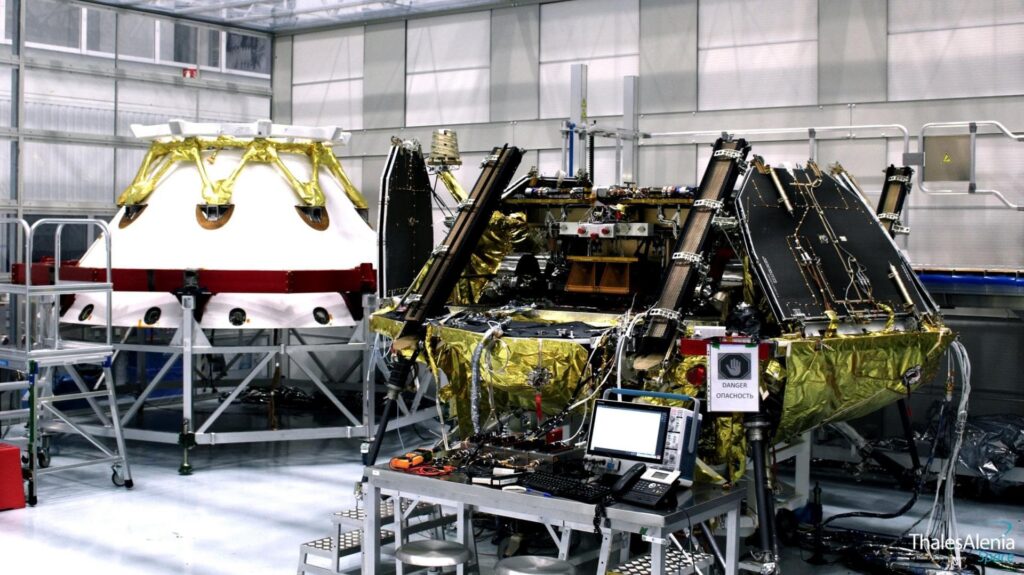 https://dev.universemagazine.com/wp-content/uploads/2020/12/EotX0qxWMAATXq7.jpg