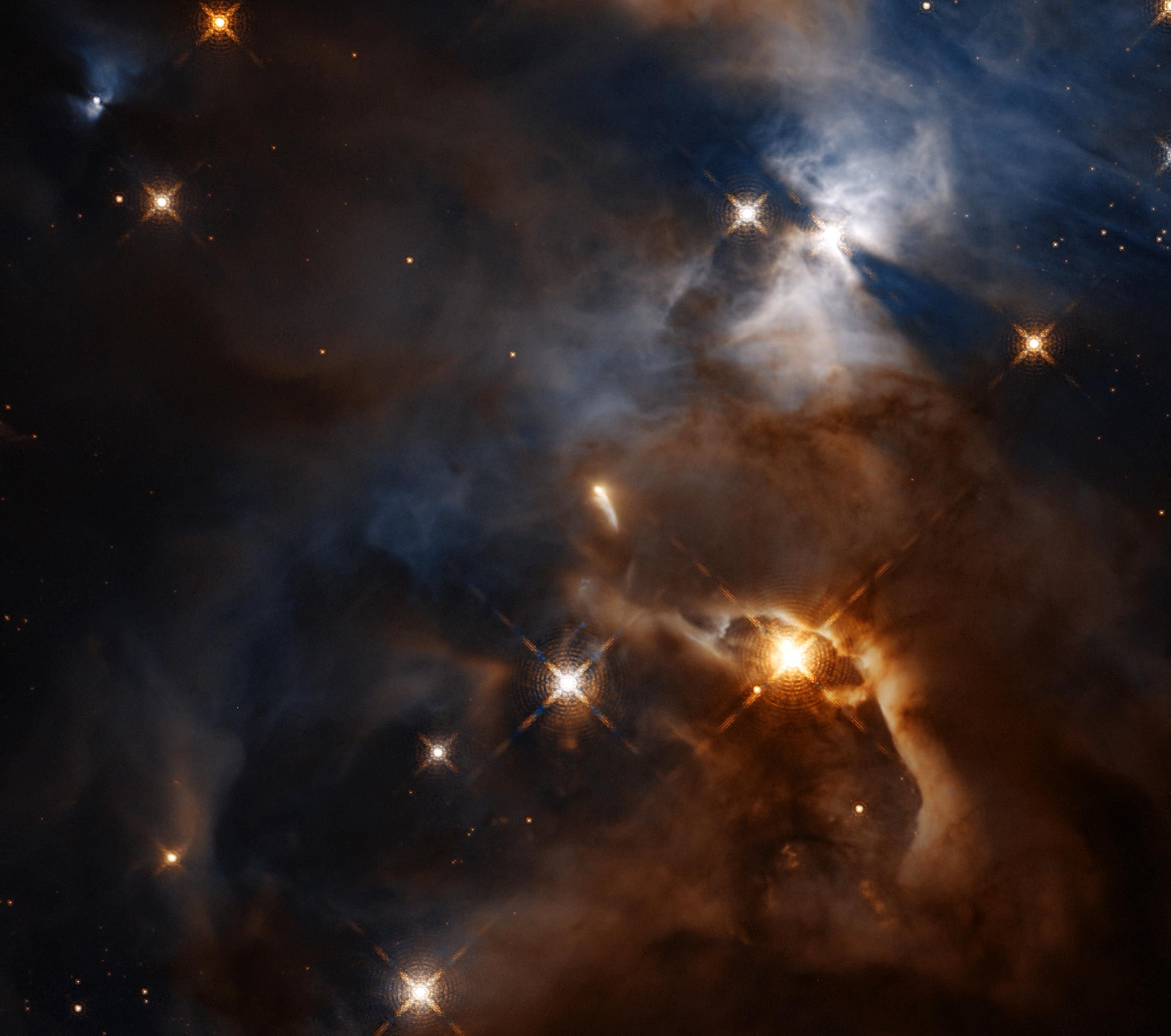 Молода зірка HBC 672