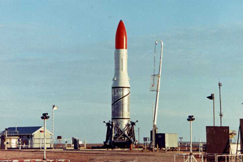 https://dev.universemagazine.com/wp-content/uploads/2021/11/s960_black_arrow_gov_uk.png