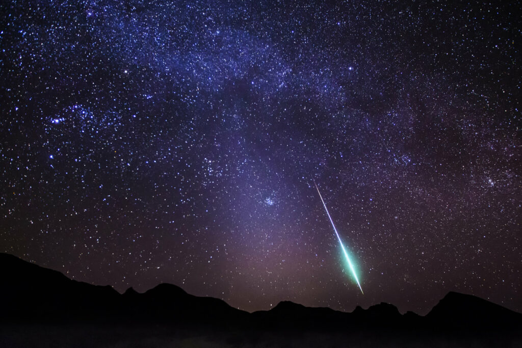 https://dev.universemagazine.com/wp-content/uploads/2022/04/fireball.jpg