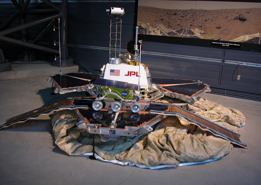 https://dev.universemagazine.com/wp-content/uploads/2022/06/nasm-a19990073000cp04.jpg