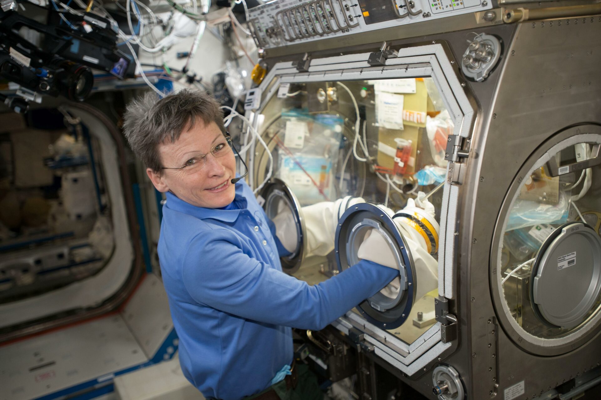 Microgravity Science Glovebox
