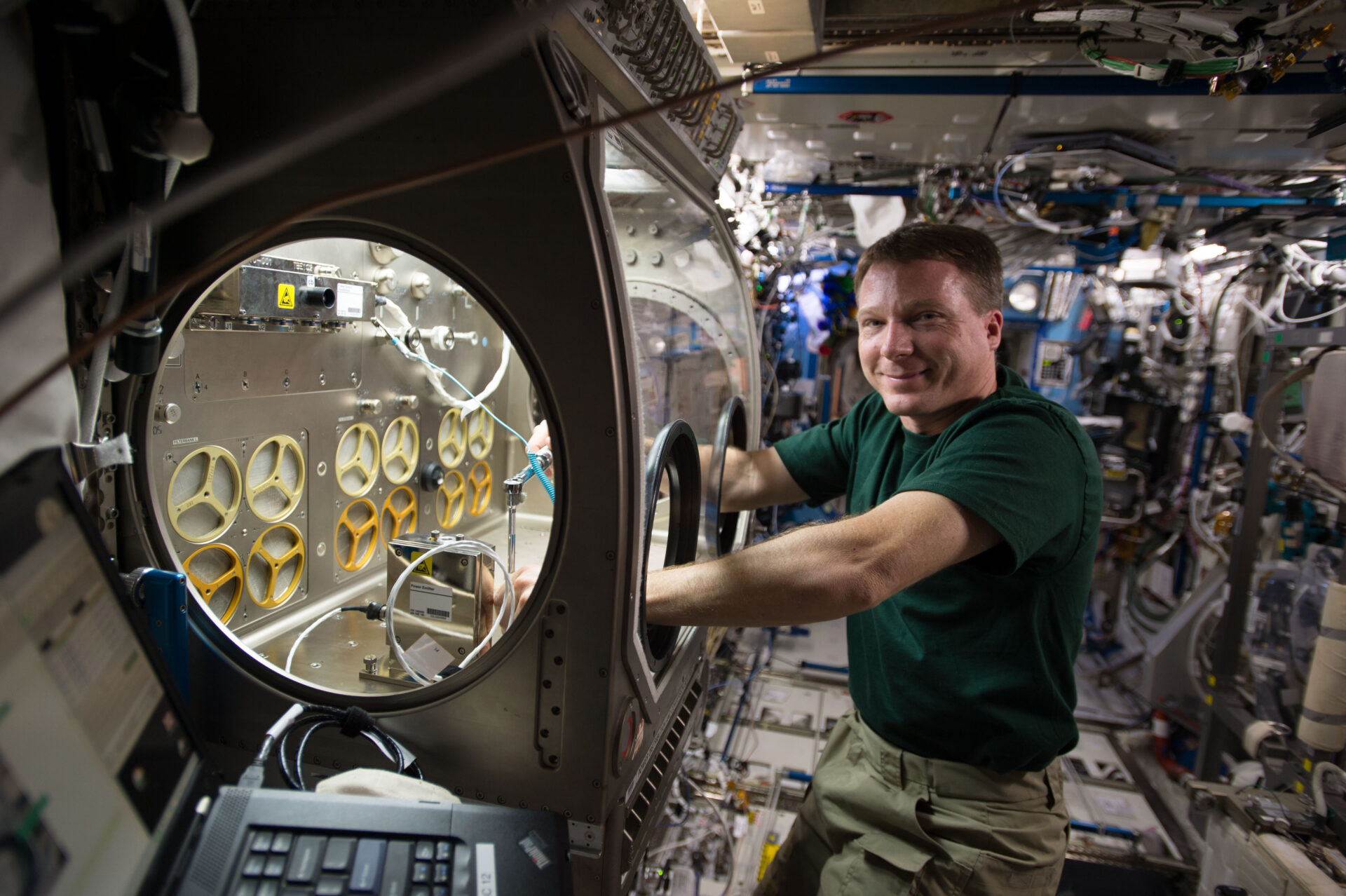 Microgravity Science Glovebox (MSG)