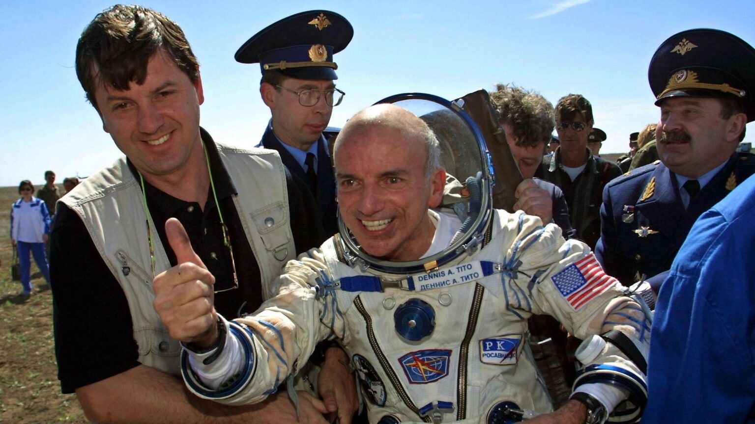 https://dev.universemagazine.com/wp-content/uploads/2022/08/210429144558-dennis-tito-space-flight-1.jpg