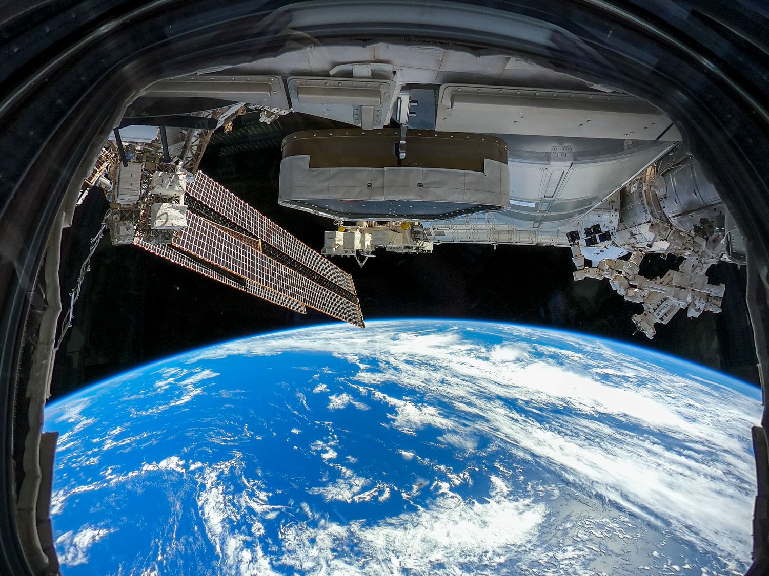 SpaceX доставить екіпаж Ax-2 до МКС