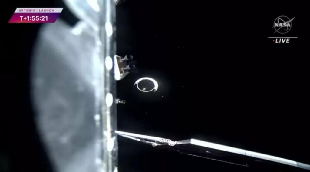 Верхняя степень SLS после отделения Верхняя степень SLS после разделения