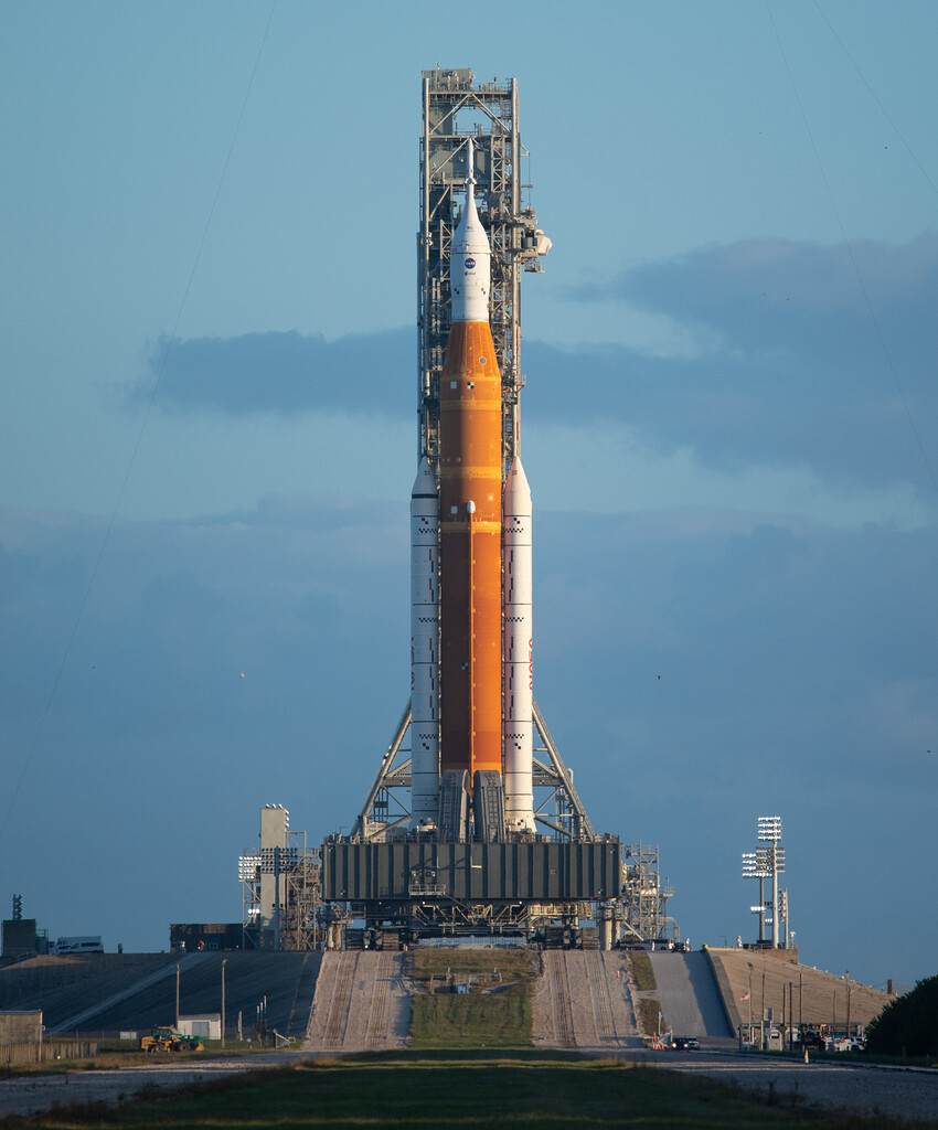 Ракета SLS місії NASA Artemis I