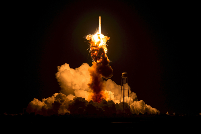 Вибух ракети Northrop Grumman Antares