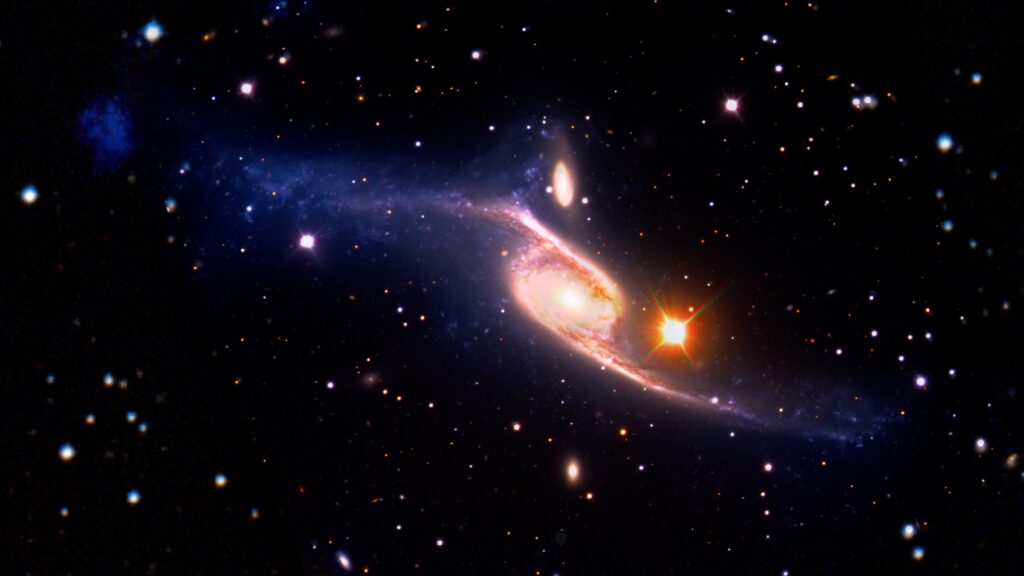 NGC 6872