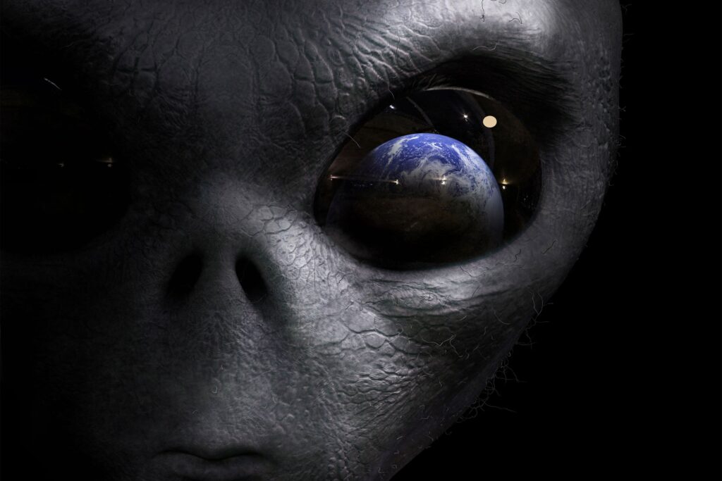 https://dev.universemagazine.com/wp-content/uploads/2023/04/170425-ancient-aliens-solar-system-feature-scaled.jpg