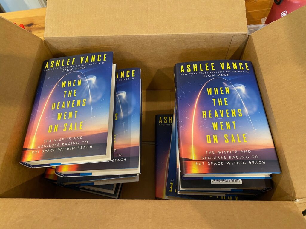 У США вийшла книга When the Heavens Went on Sale У США вийшла книга When the Heavens Went on Sale