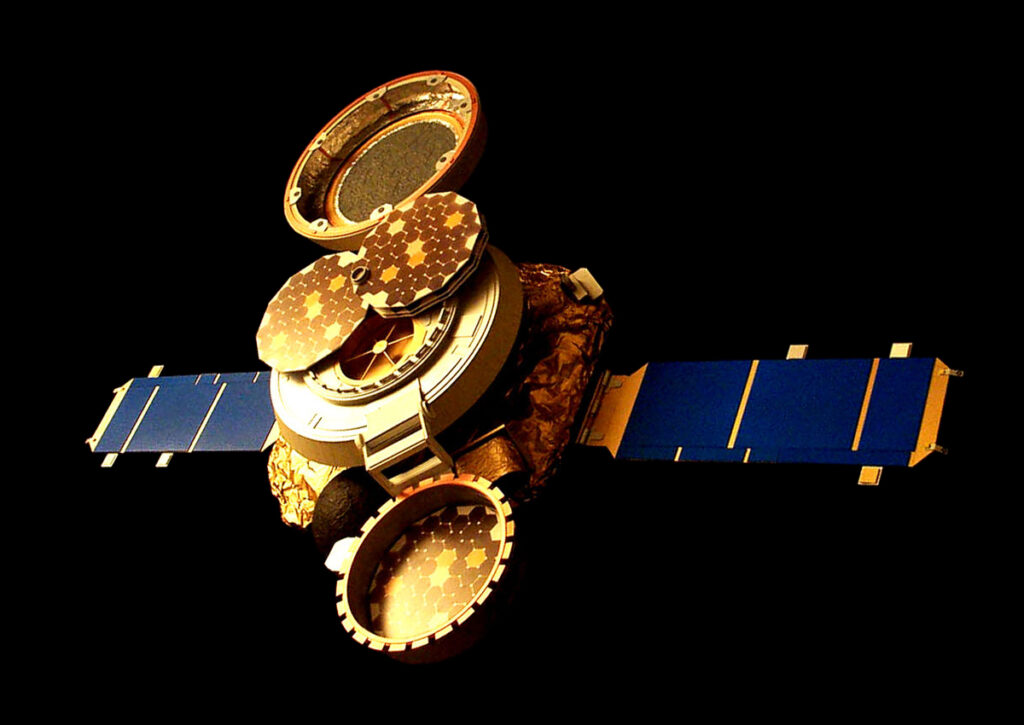 https://dev.universemagazine.com/wp-content/uploads/2023/09/gensc_collection2_150dpi.jpg