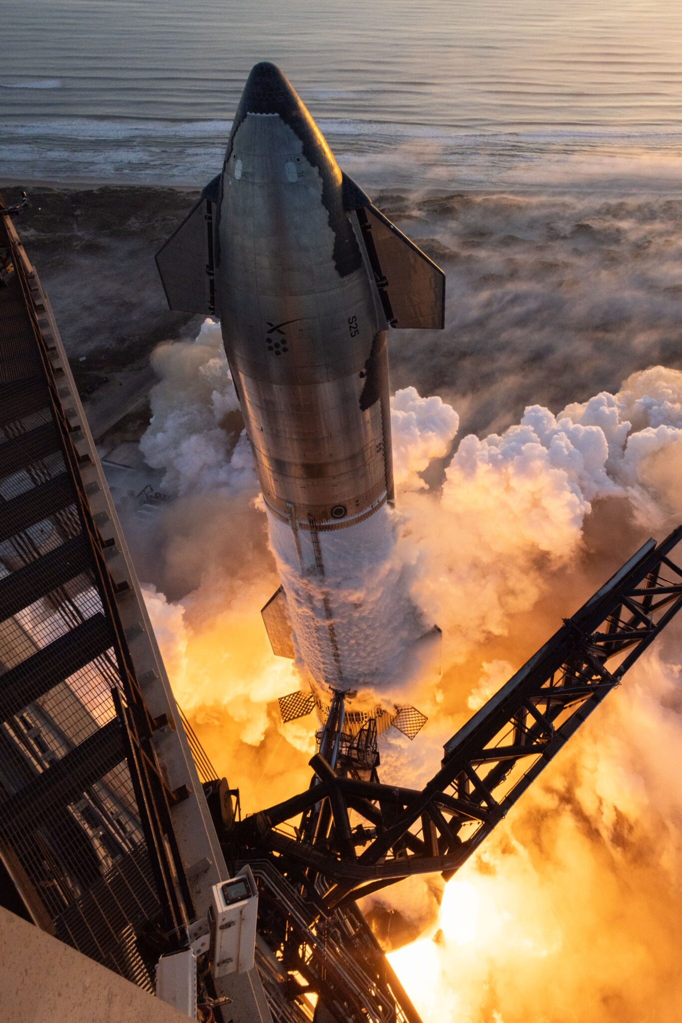 https://dev.universemagazine.com/wp-content/uploads/2023/11/f_vbejcbqaav3ak-scaled.jpg