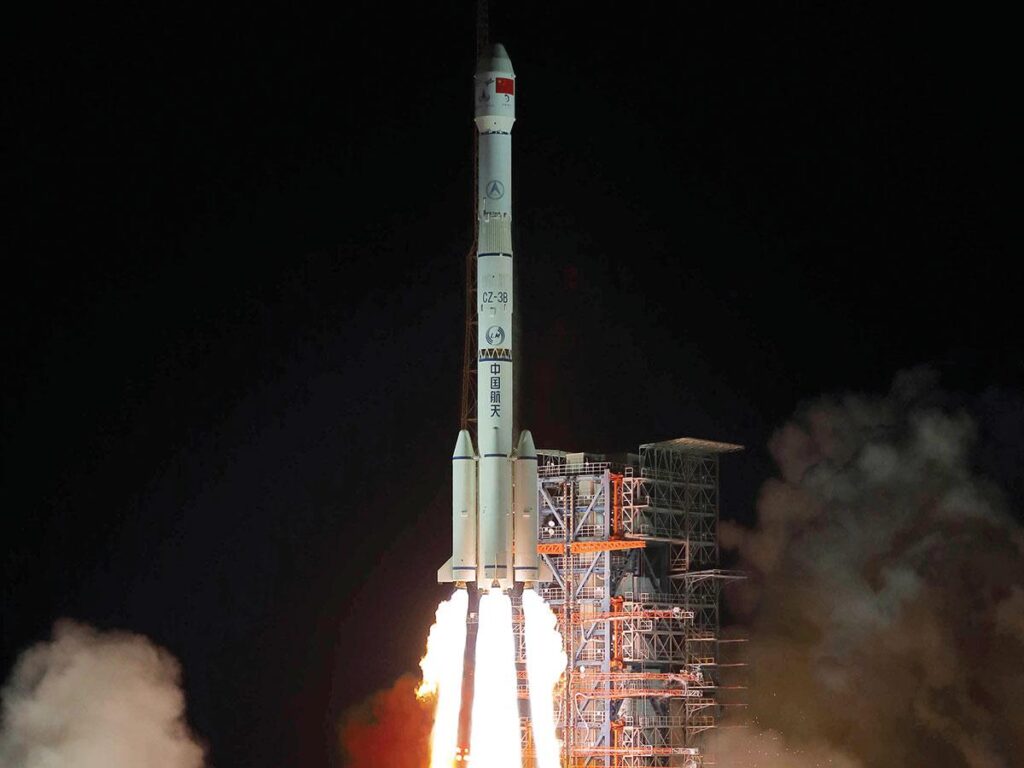 https://dev.universemagazine.com/wp-content/uploads/2024/01/s4181208-china-rocket_resources1.jpg