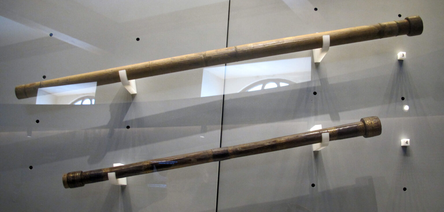https://dev.universemagazine.com/wp-content/uploads/2024/02/galileo_galilei_telescopi_del_1609-10_ca-scaled.jpg
