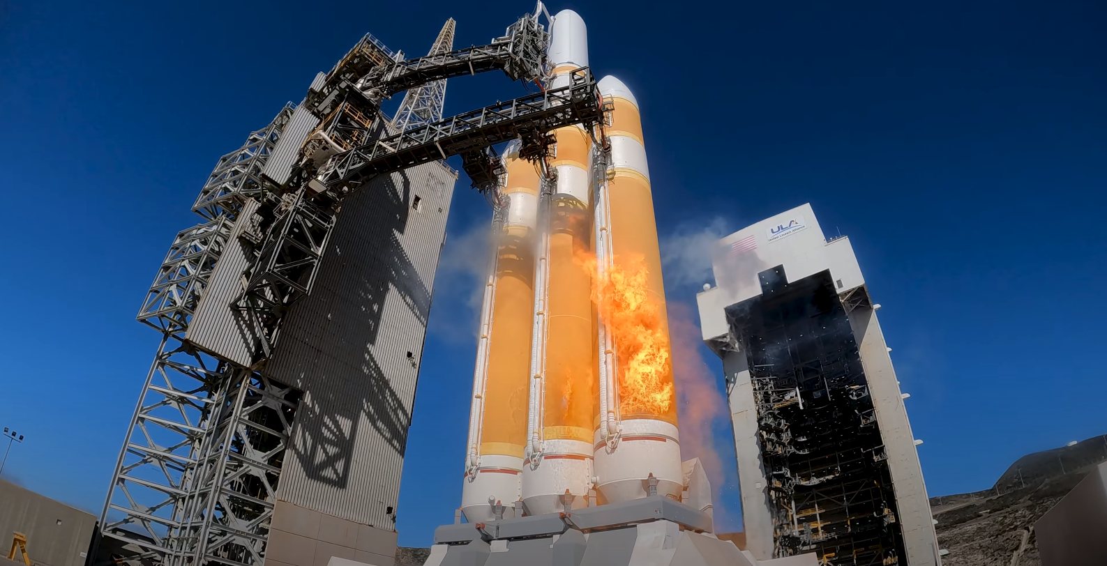 Delta IV Heavy