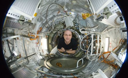 Селфі астронавта NASA Дона Петтіта