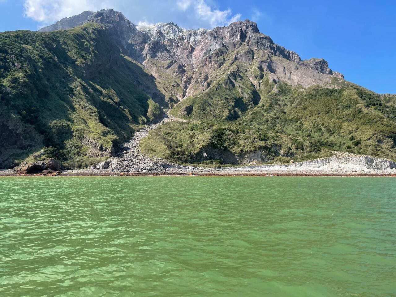 Вода