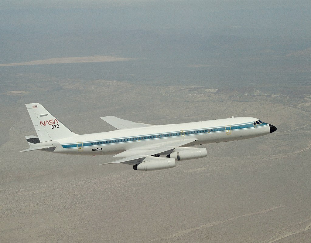 Літак Convair 990