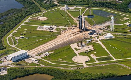 Компанія Ілона Маска SpaceX збирається будувати поблизу від міста М'якка у Флориді великий комплекс космічного зв'язку