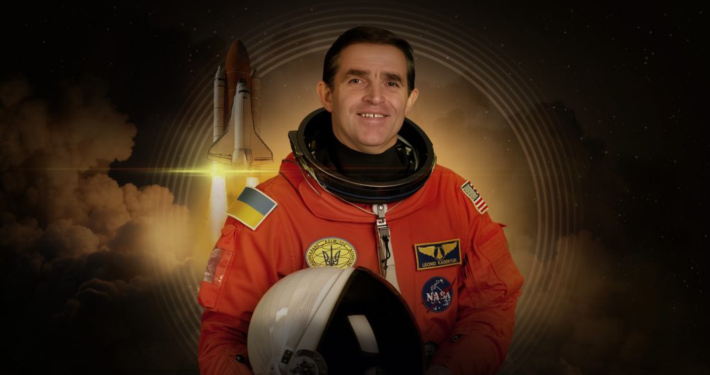 Леонід Каденюк Леонід Каденюк
