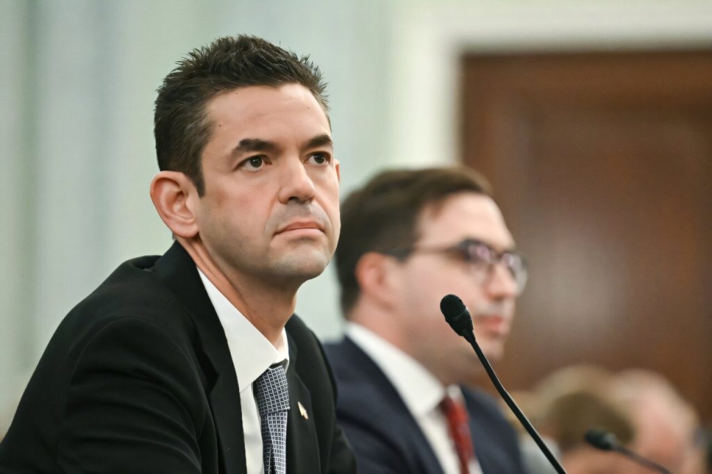 Джаред Айзекман Джаред Айзекман