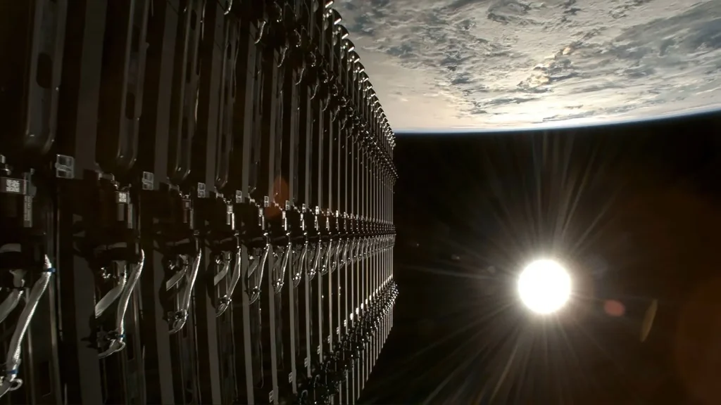 Партія супутників Starlink незадовго до розгортання