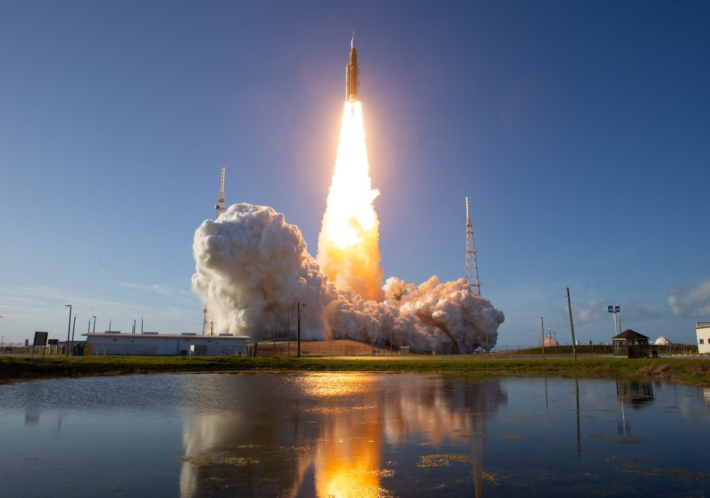 Space Launch System Artemis II