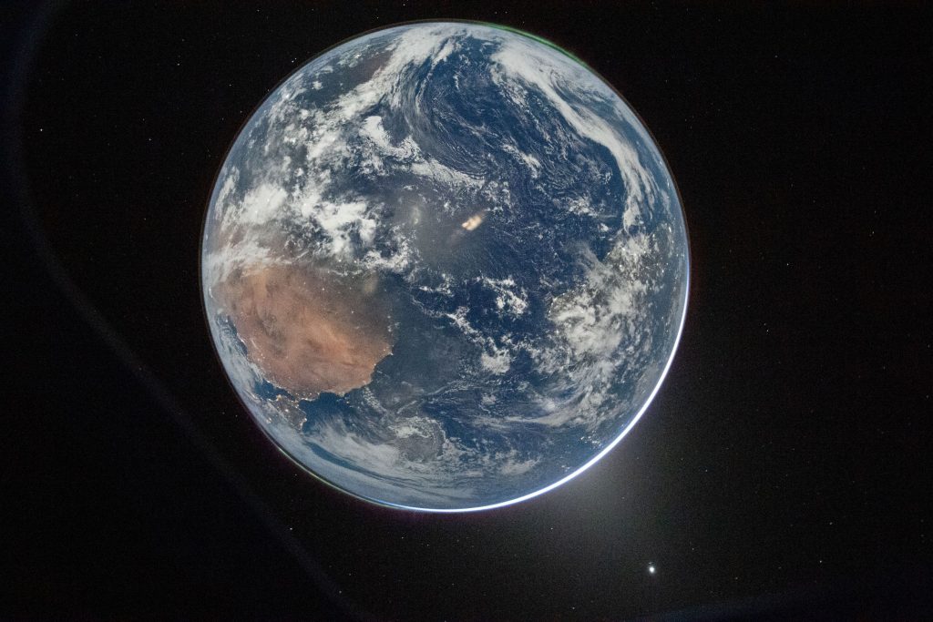 Земля з борту Orion