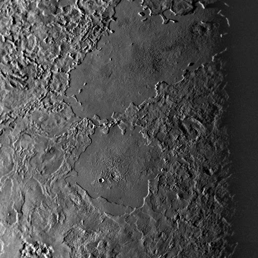 Замерзшие озера жидкой воды