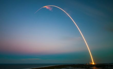 Старт ракети SpaceX Falcon 9