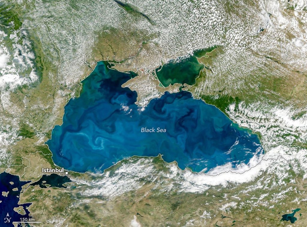 Справжній колір Чорного моря