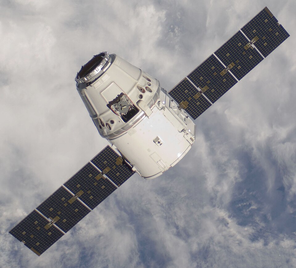 Космічний корабель Dragon від SpaceX