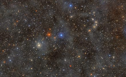 Зоряне поле в сузір'ї Вовка, перший кадр камери LSST обсерваторії Вери Рубін.