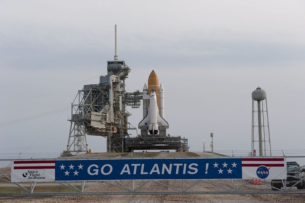 STS-135 перед запуском