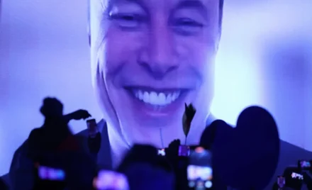 Ілон Маск під час квартального звіту SpaceX.